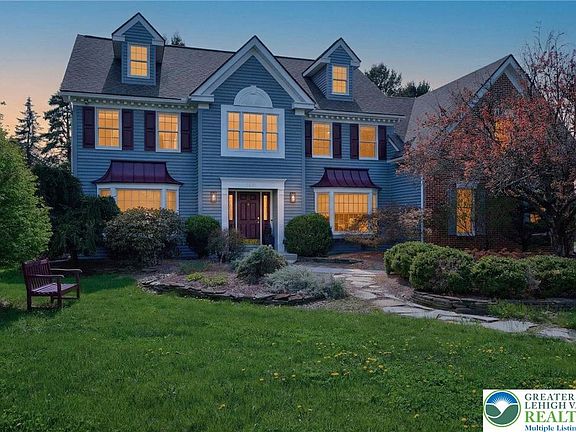 2nd image of 4831 S Hedgerow Dr