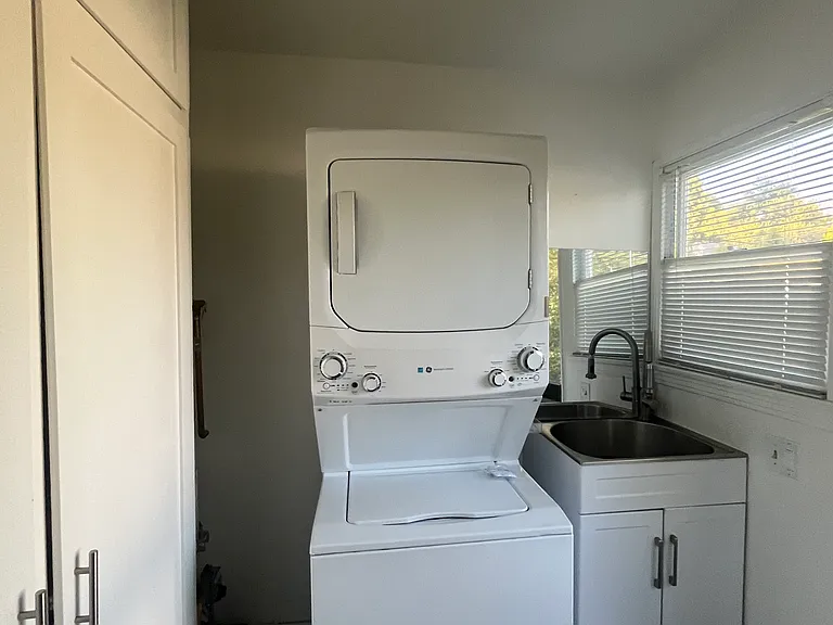2442 Vista Laguna Ter — Photo 18