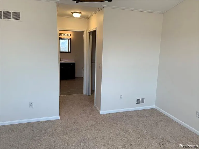 4783 Hickory Pointe Blvd — Photo 22