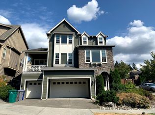 8932 137th Pl SE, Newcastle, WA 98059