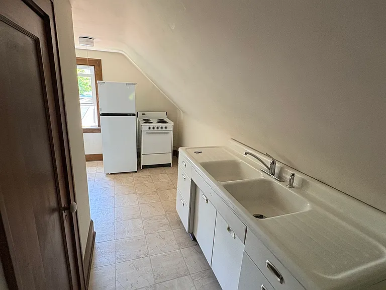 15735 Clifton Blvd #3 — Photo 3