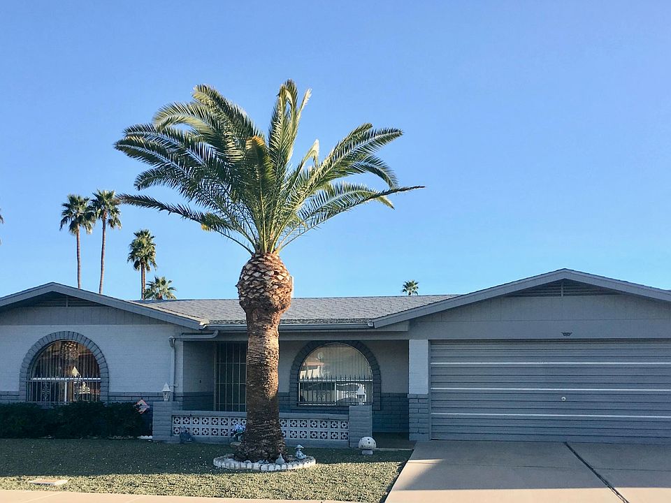 1st image of 4263 E Carmel Ave