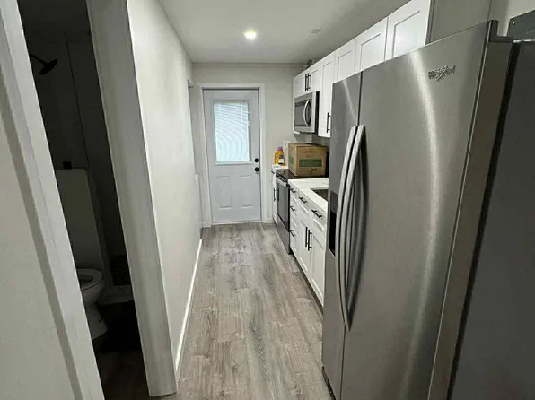 (undisclosed Address), Sugarloaf Key, FL 33042