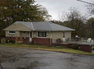 900 Alpine Blvd, Pittsburgh, PA 15221
