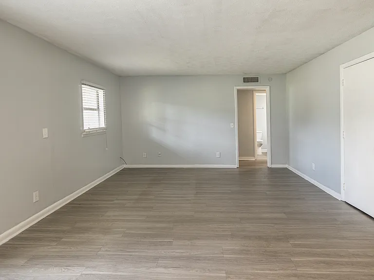 Cedar Creek Villas — Photo 9