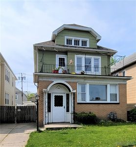200 Victoria Blvd, Buffalo, NY, 14217