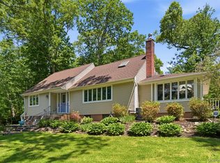106 Vineyard Road, Huntington, NY 11743