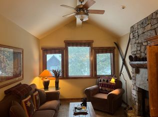 20 June St, Mammoth Lakes, CA 93546