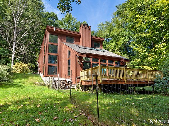 2nd image of 220 Richards Road