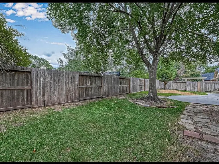 16322 Judge Bry Rd — Photo 42
