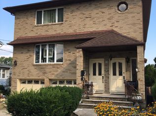 73 Grove St, Lodi, NJ 07644