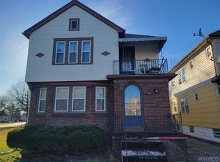 4 Saint James Rd, Cheektowaga, NY 14225