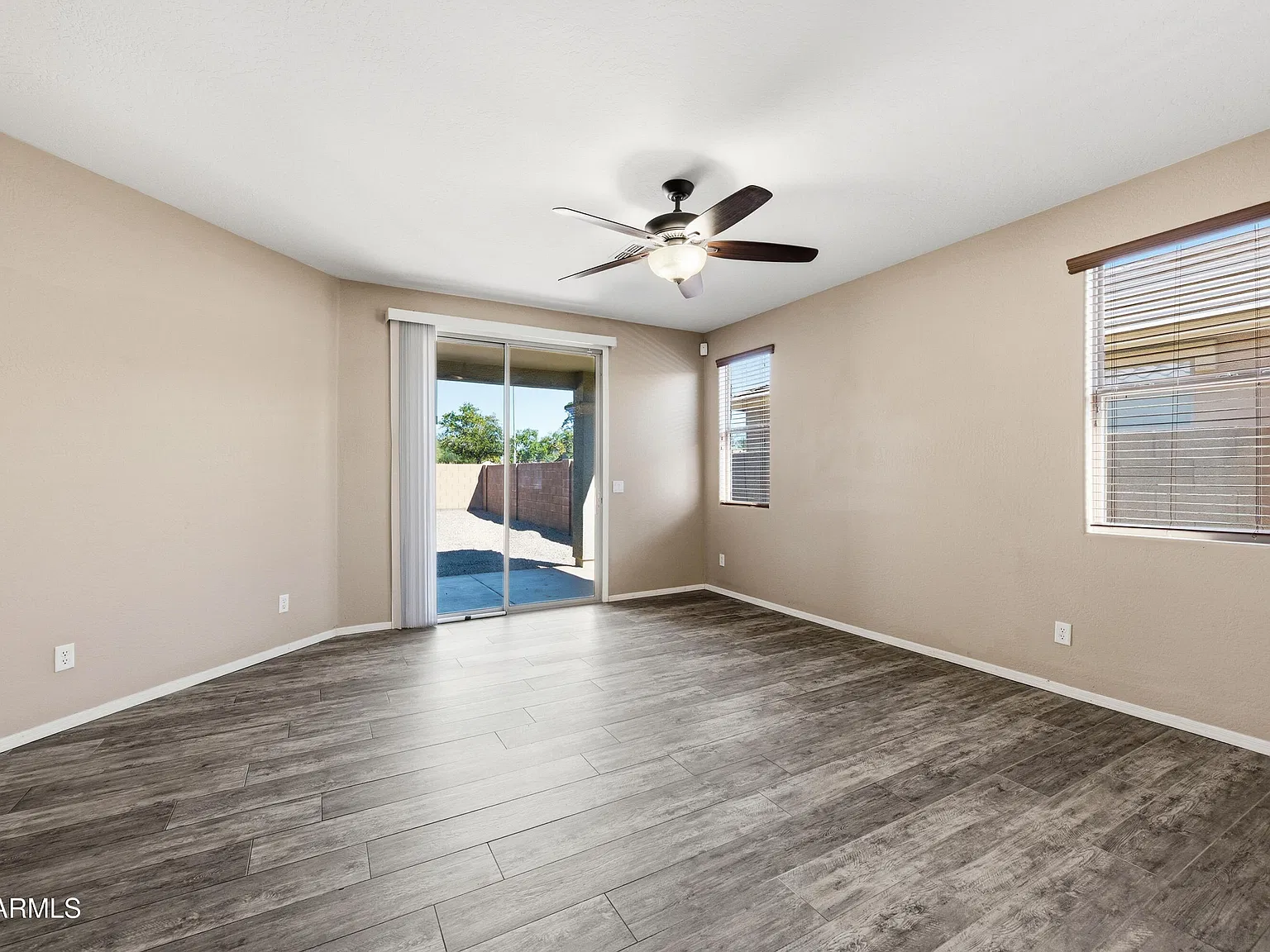 4 bed, 3.0 bath, 1825 sqft, $1,995 — Photo 4