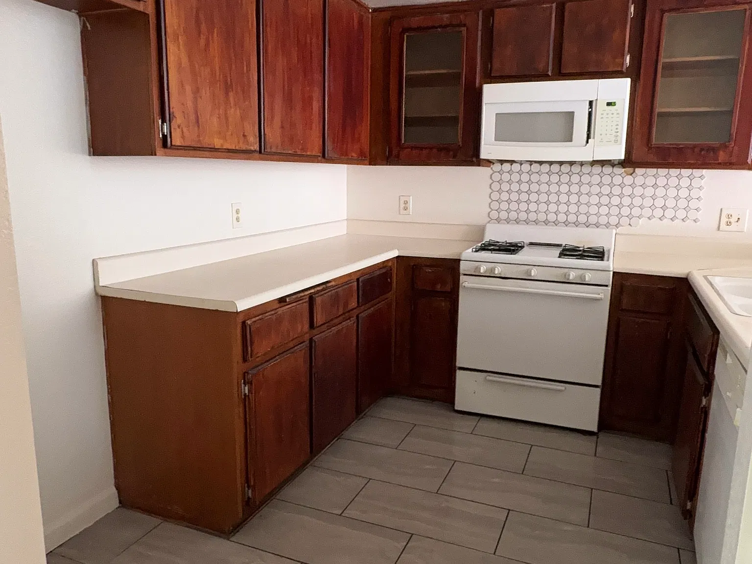 2 bed, $2,800 — Photo 3
