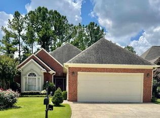 256 Crest Lake Dr, Birmingham, AL 35244