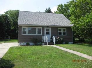 645 Weilers Ln, Absecon, NJ 08201