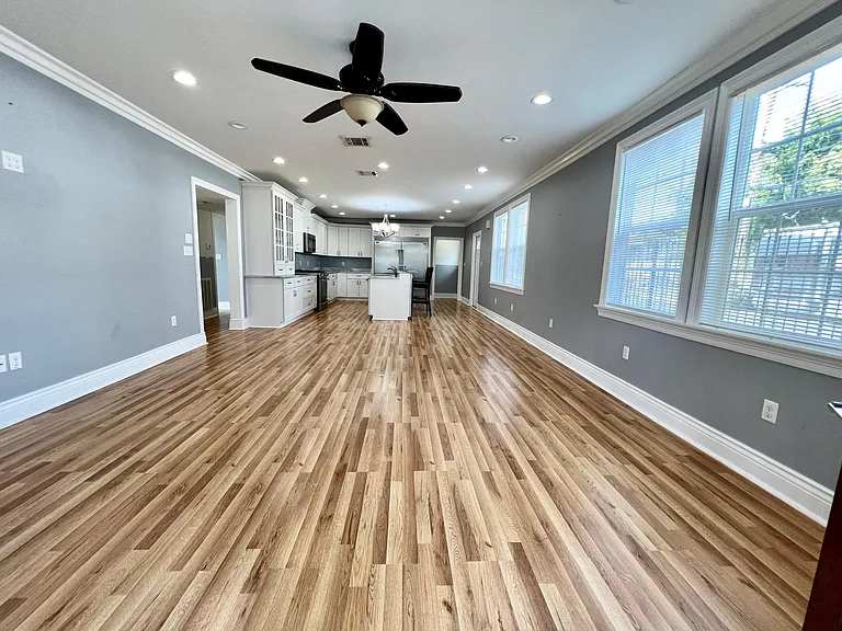 2632 Peniston St — Photo 3