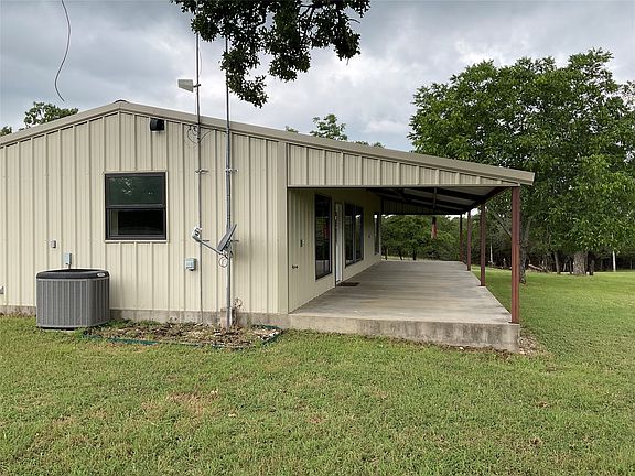 3rd image of 392 County Road 1410