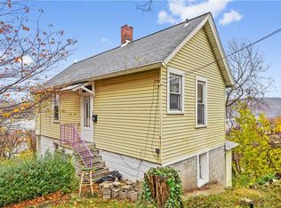416 4th St, Donora, PA 15033