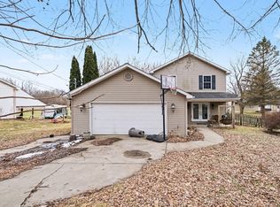 4444 Meadowbrook Dr, Flint, MI 48506