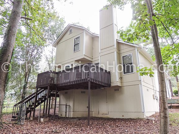 2nd image of 2040 Walden Park Pl