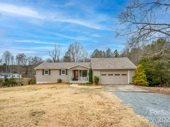 790 County Line Rd, Rutherfordton, NC 28139