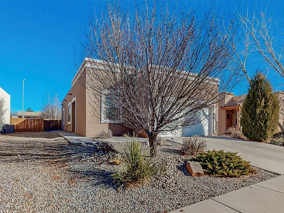 2nd image of 3136 Floras Del Sol St