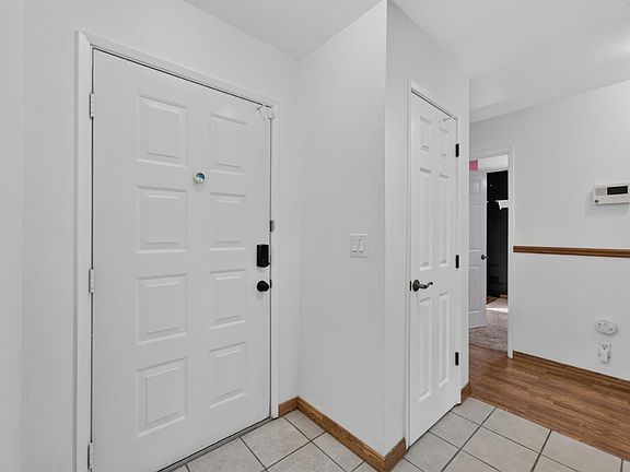 5th image of 1452 Stephenson St