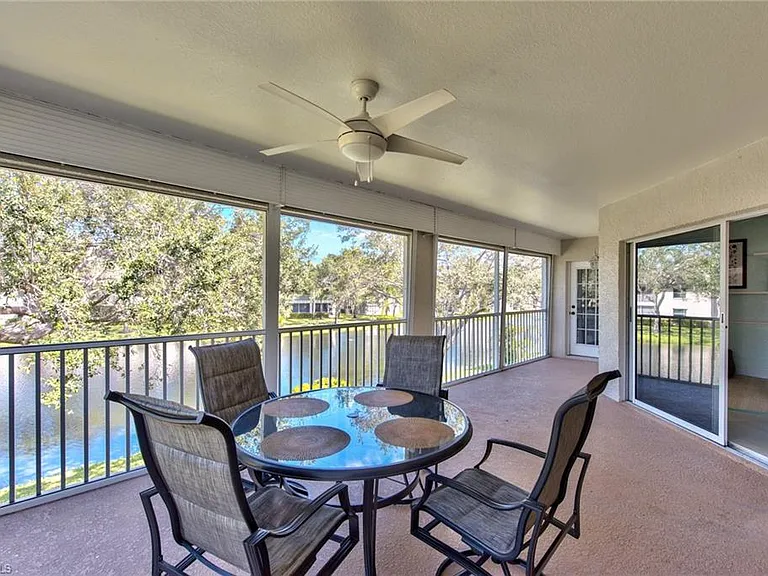 1100 Diamond Cir #1104 — Photo 17