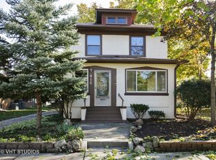 415 Moseley St, Elgin, IL 60123