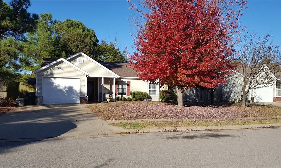 2nd image of 3180 W Wildflower St