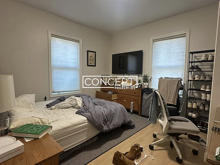 331 Savin Hill Ave — Photo 11