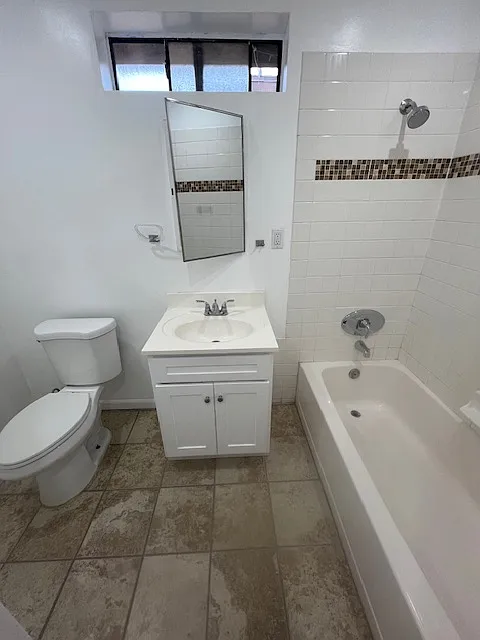 2 bed, $2,600 — Photo 3