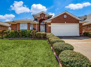 710 N Emma Dr, Arlington, TX 76002