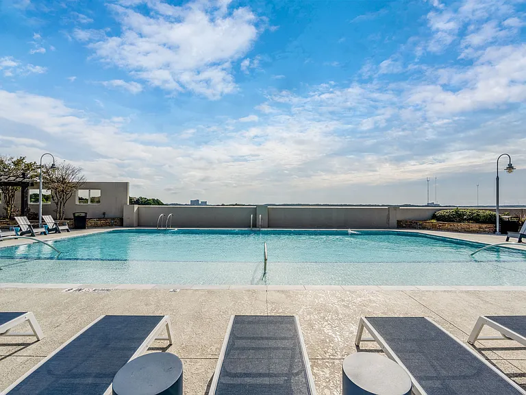 Peninsula at Buckhead
