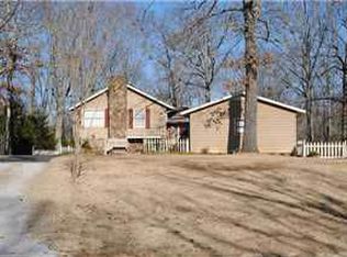 185 Davis Rd, Tuscumbia, AL 35674