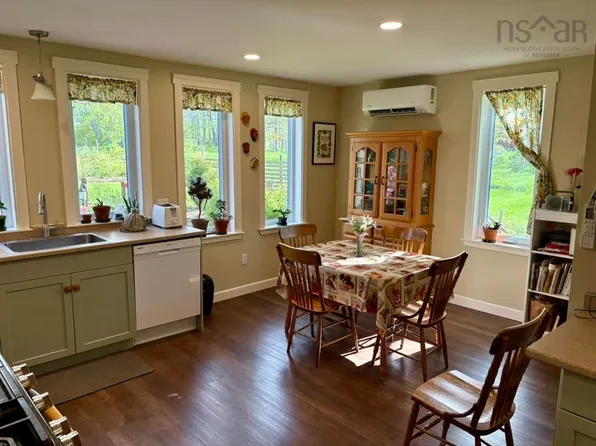 1302 Ridge Rd, Kings, NS B4P 2R1