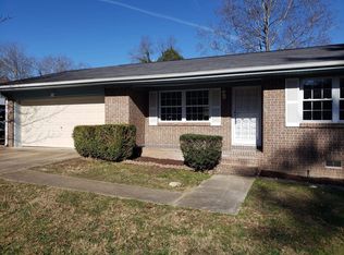 2305 Green Forest Dr, Chattanooga, TN 37406