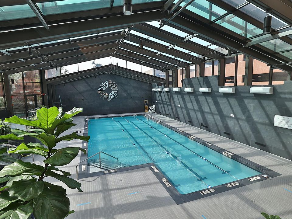 1st image of 4 Martine Ave APT 1015