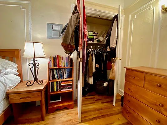 Rented by Lang Realty LLC | media 20