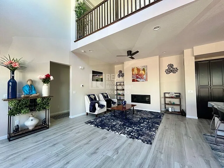 10559 Oncilla Ln — Photo 2