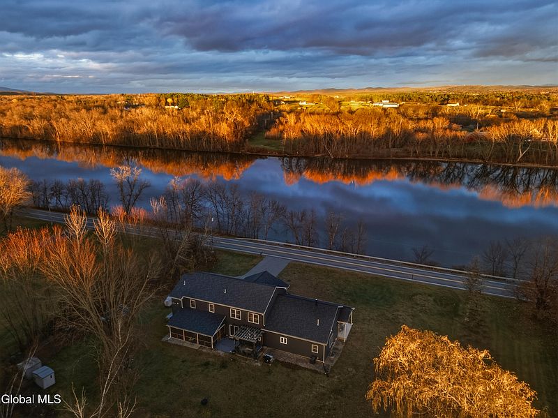 5th image of 1633 W River Road