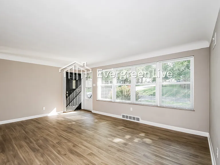 46 Jean Dr — Photo 17