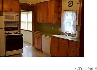 2nd image of 25 Elderkin Ave