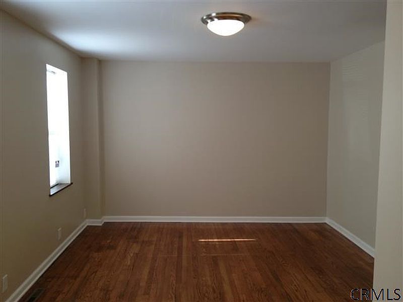 3rd image of 15 OCONNELL Street