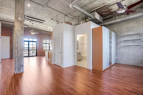 3940 7th Ave #205 Photo 1