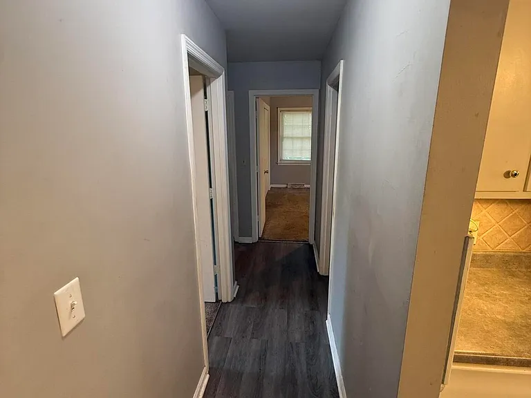 2266 Alexandria Dr — Photo 6