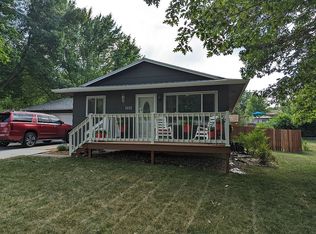 1113 S Joliet Ave, Sioux Falls, SD 57110
