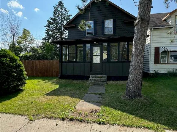 227 Sharon St, Buhl, MN 55713