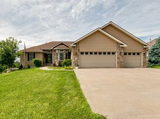 2115 Plymouth Rd, Manhattan, KS 66503